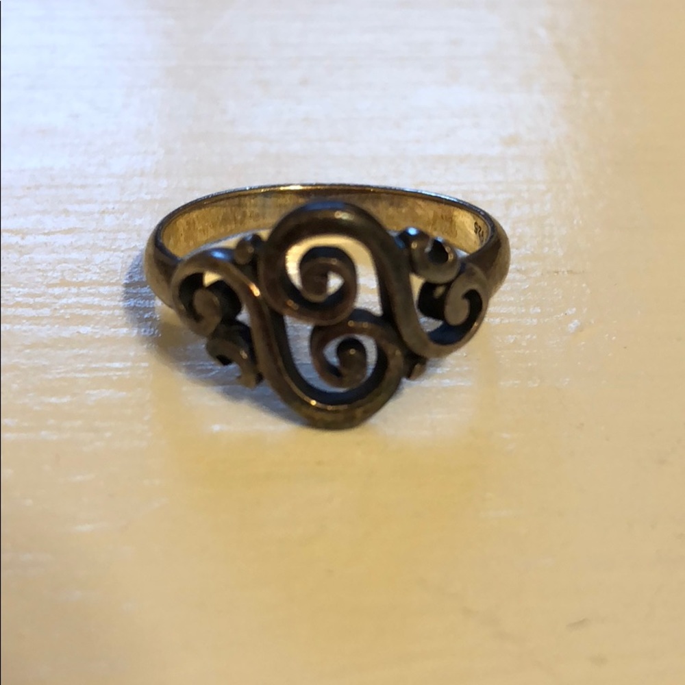 James Avery ring size 6
